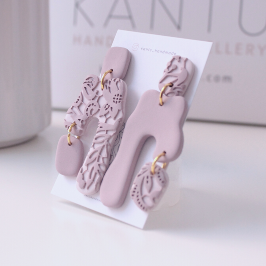 Pendientes Lucy